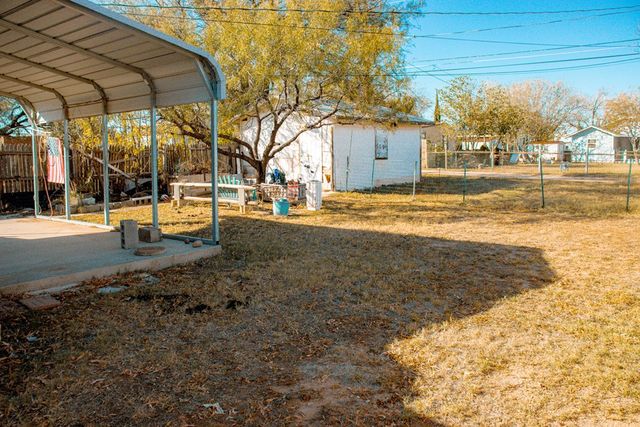 607 E 15th St, Big Spring, TX 79720