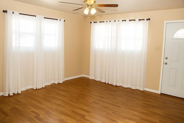 607 E 15th St, Big Spring, TX 79720