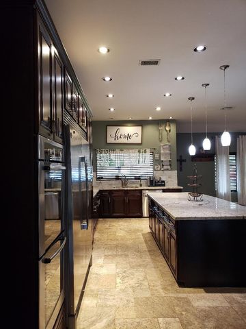 9309 Saddle Lane, Houston, TX 77080