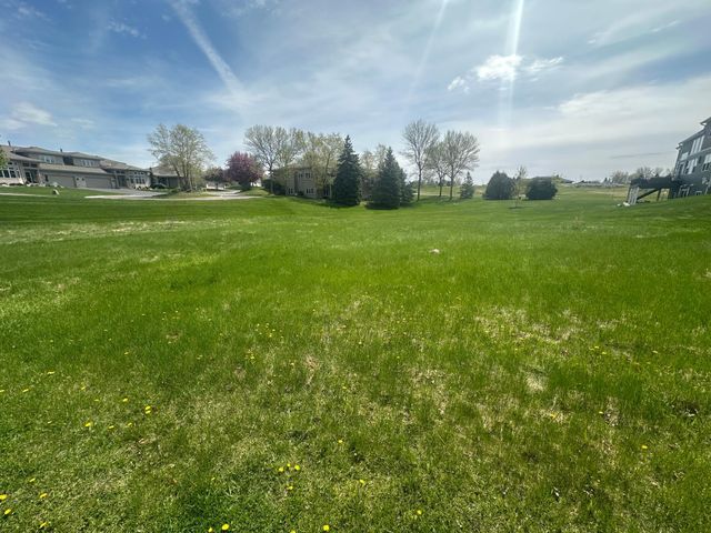 14487 Wilds Parkway NW, Prior Lake, MN 55372