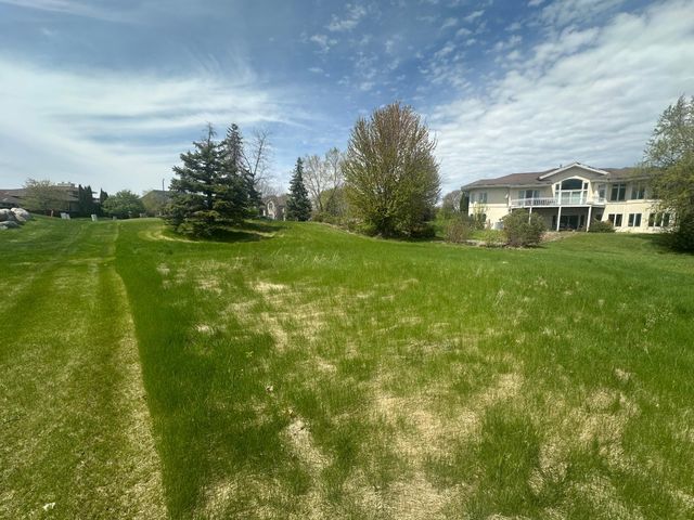 14487 Wilds Parkway NW, Prior Lake, MN 55372