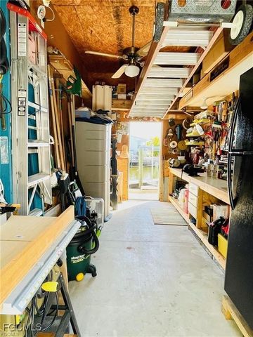 3064 Sloop LN, St James City, FL 33956