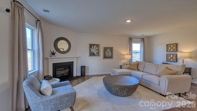 73 Ridgehaven Drive, Waynesville, NC 28786