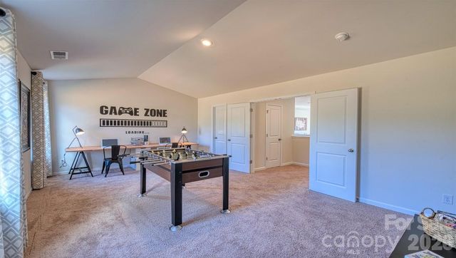 73 Ridgehaven Drive, Waynesville, NC 28786