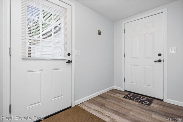 4913 Rioview Drive, Clarkston, MI 48346