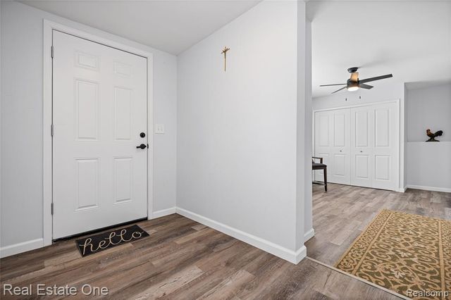 4913 Rioview Drive, Clarkston, MI 48346