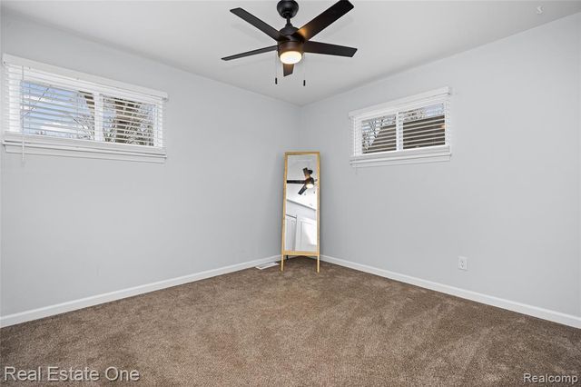 4913 Rioview Drive, Clarkston, MI 48346