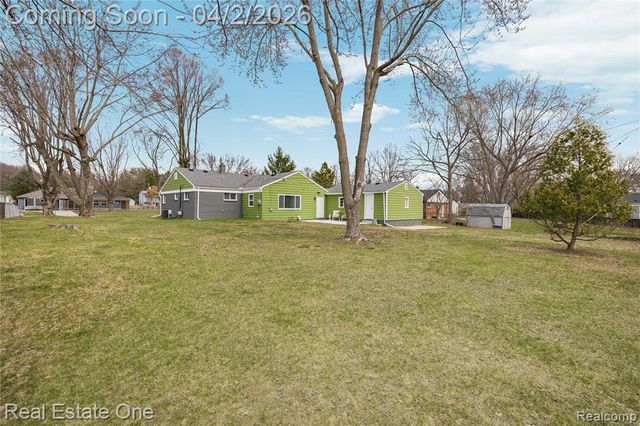 4913 Rioview Drive, Clarkston, MI 48346