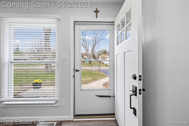 4913 Rioview Drive, Clarkston, MI 48346