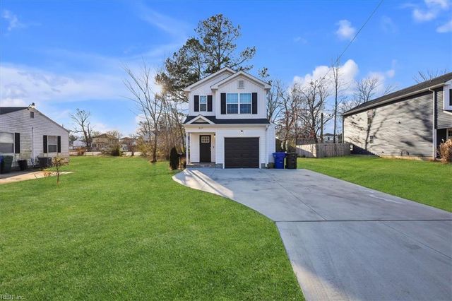 223 N 7th ST, Suffolk, VA 23434