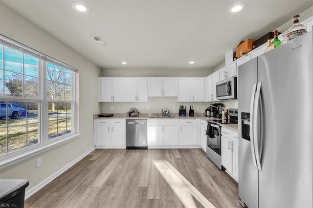 223 N 7th ST, Suffolk, VA 23434