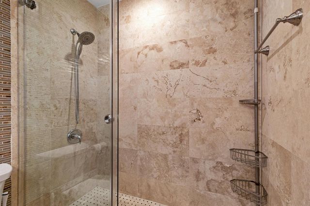 981 SE 10TH Court, Pompano Beach, FL 33060
