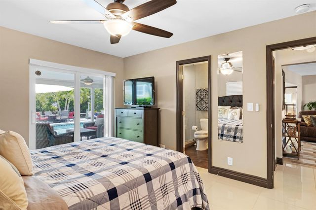 981 SE 10TH Court, Pompano Beach, FL 33060