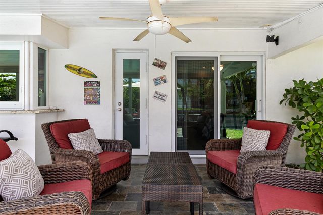 981 SE 10TH Court, Pompano Beach, FL 33060