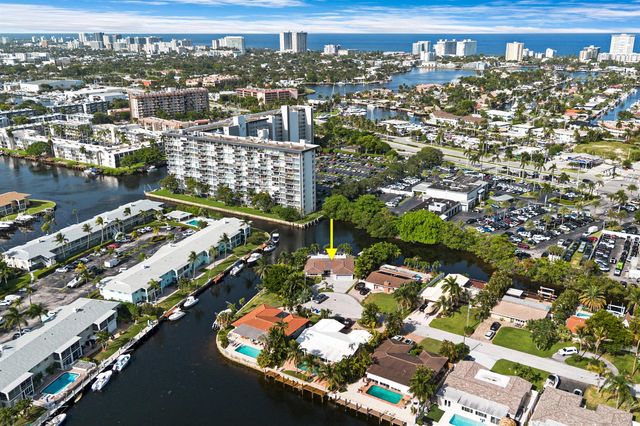 981 SE 10TH Court, Pompano Beach, FL 33060