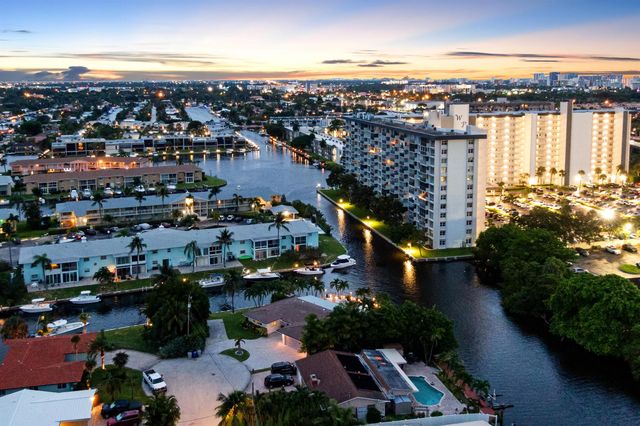 981 SE 10TH Court, Pompano Beach, FL 33060