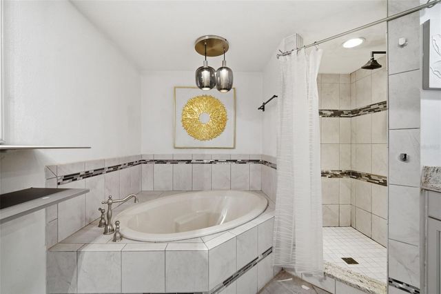 4408 W BAY TO BAY BOULEVARD, Tampa, FL 33629