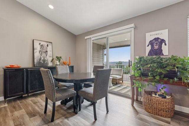 200 S Watchtower Drive, 303, Wilder, KY 41076