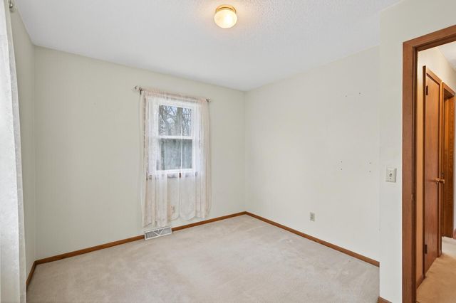 2201 139th Avenue NW, Andover, MN 55304