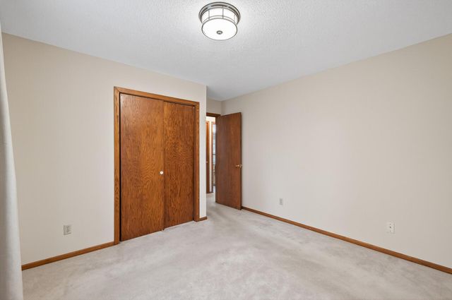 2201 139th Avenue NW, Andover, MN 55304