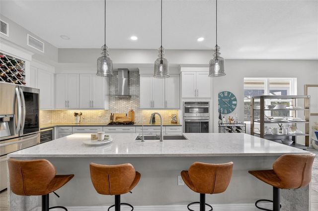 7317 HOURGLASS DRIVE, Apollo Beach, FL 33572