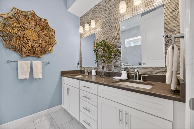 7317 HOURGLASS DRIVE, Apollo Beach, FL 33572