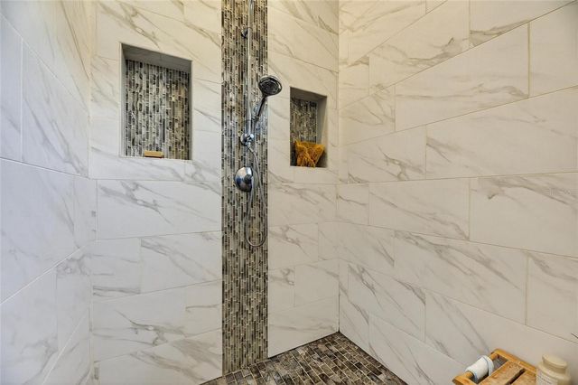 7317 HOURGLASS DRIVE, Apollo Beach, FL 33572