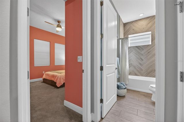 7317 HOURGLASS DRIVE, Apollo Beach, FL 33572