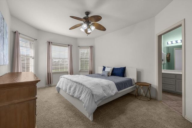 704 Landsbury Court, Keller, TX 76248