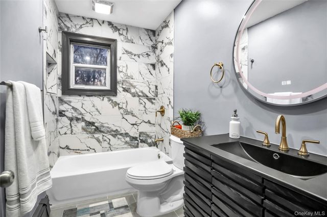 99 Ontario Street, Port Jefferson Station, NY 11776