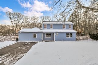 99 Ontario Street, Port Jefferson Station, NY 11776