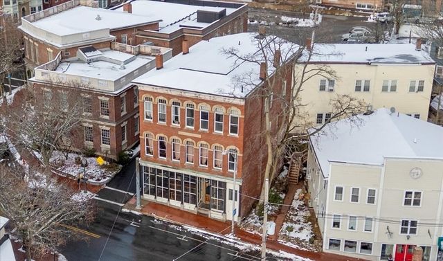 11 Elm St 1, Amesbury, MA 01913