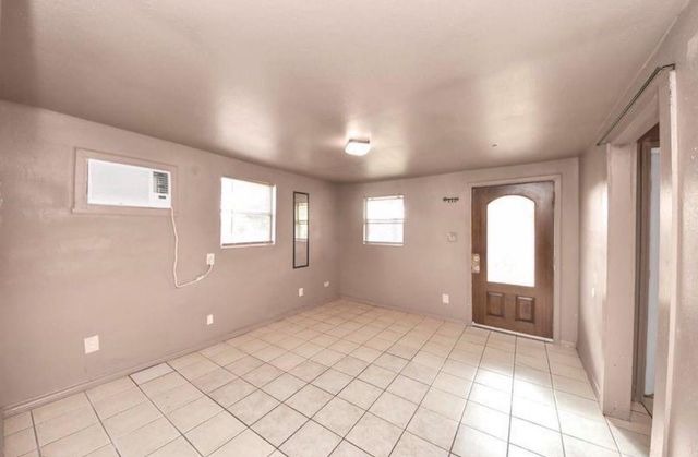 6821 Haight Street, Houston, TX 77028