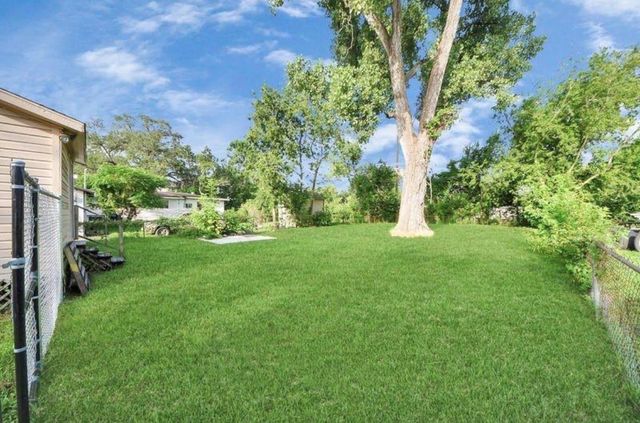 6821 Haight Street, Houston, TX 77028