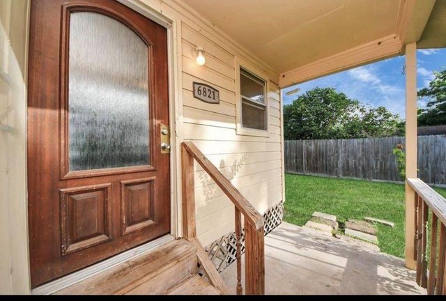 6821 Haight Street, Houston, TX 77028