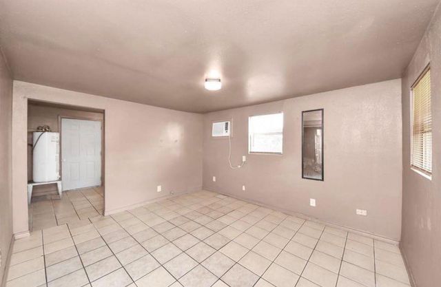 6821 Haight Street, Houston, TX 77028
