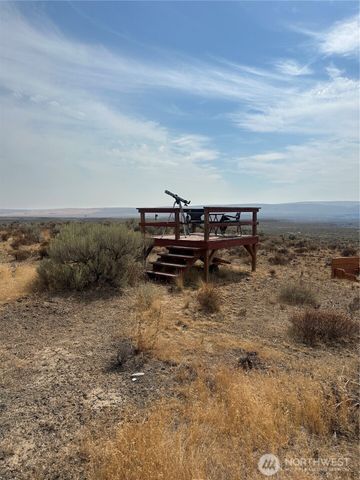 2881 Appaloosa Way, Ephrata, WA 98845