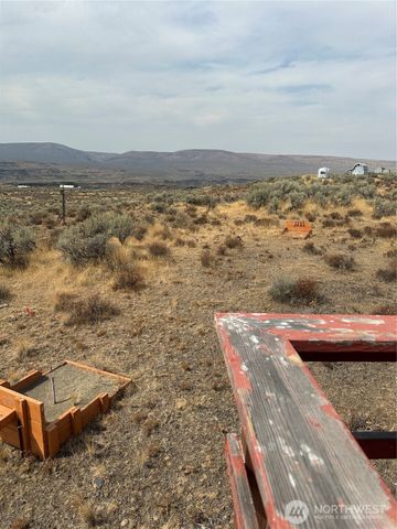 2881 Appaloosa Way, Ephrata, WA 98845