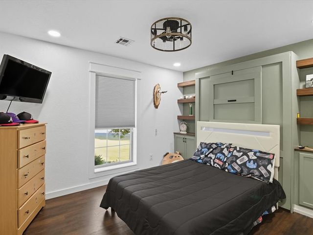 428 Clearview Drive, Washington, OK 73093