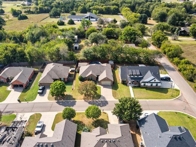 428 Clearview Drive, Washington, OK 73093