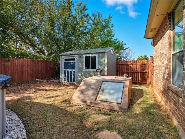 428 Clearview Drive, Washington, OK 73093
