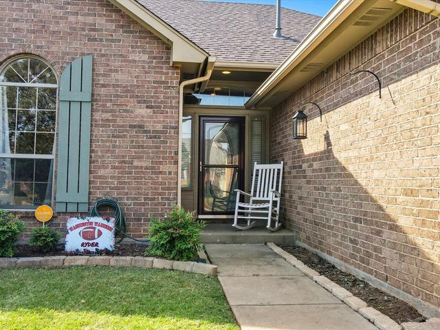 428 Clearview Drive, Washington, OK 73093