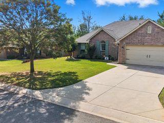 428 Clearview Drive, Washington, OK 73093