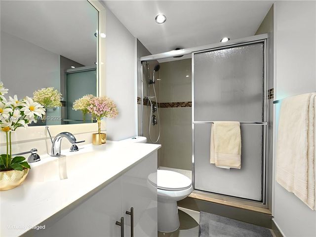 3001 S Ocean Dr 645, Hollywood, FL 33019