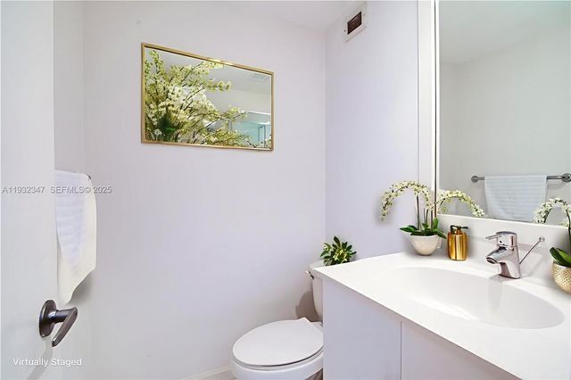 3001 S Ocean Dr 645, Hollywood, FL 33019