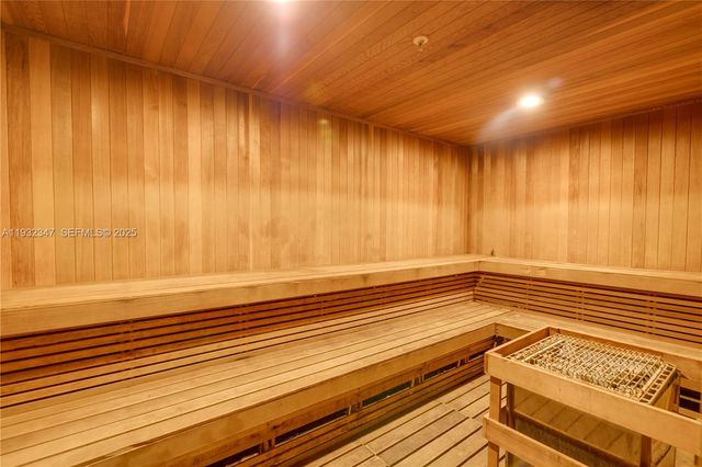 3001 S Ocean Dr 645, Hollywood, FL 33019