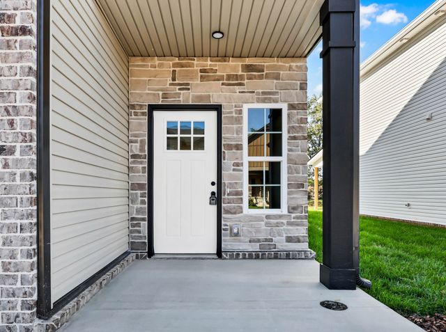 35 Charleston Cove, Clarksville, TN 37043