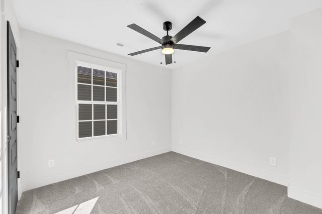 35 Charleston Cove, Clarksville, TN 37043