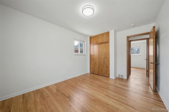 20848 Walton Street, Saint Clair Shores, MI 48081