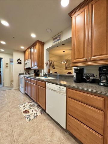 7212 HAMILTON ROAD 7212, Bradenton, FL 34209